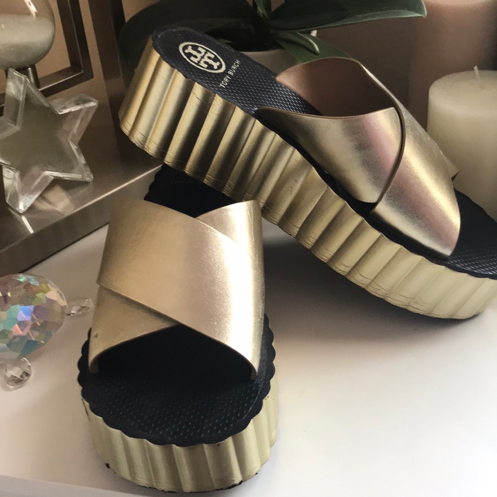 Tory Burch Gold Scallop Slide Wedges